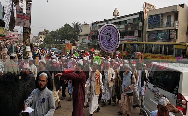 ঢাকা-১৬ আসনে হাতপাখার বিশাল গণমিছিল